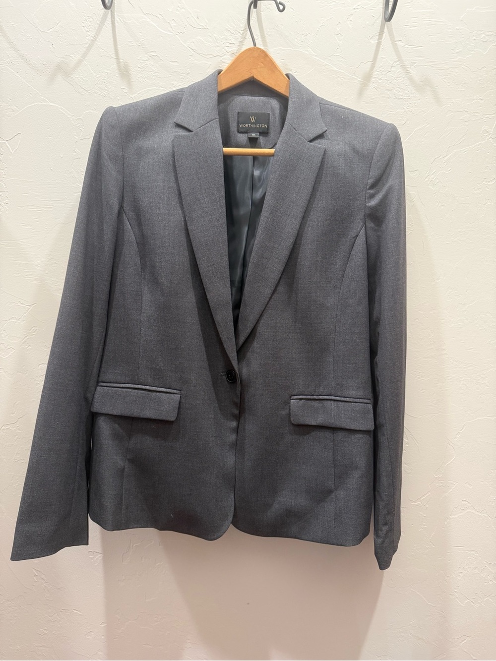 Worthington Women’s Size 10 One-Button Blazer – Beautiful Gray | Like New